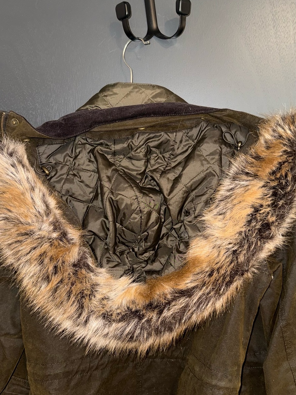 Barbour Dartford Waxed Jacket Olive - Picture 8 of 11